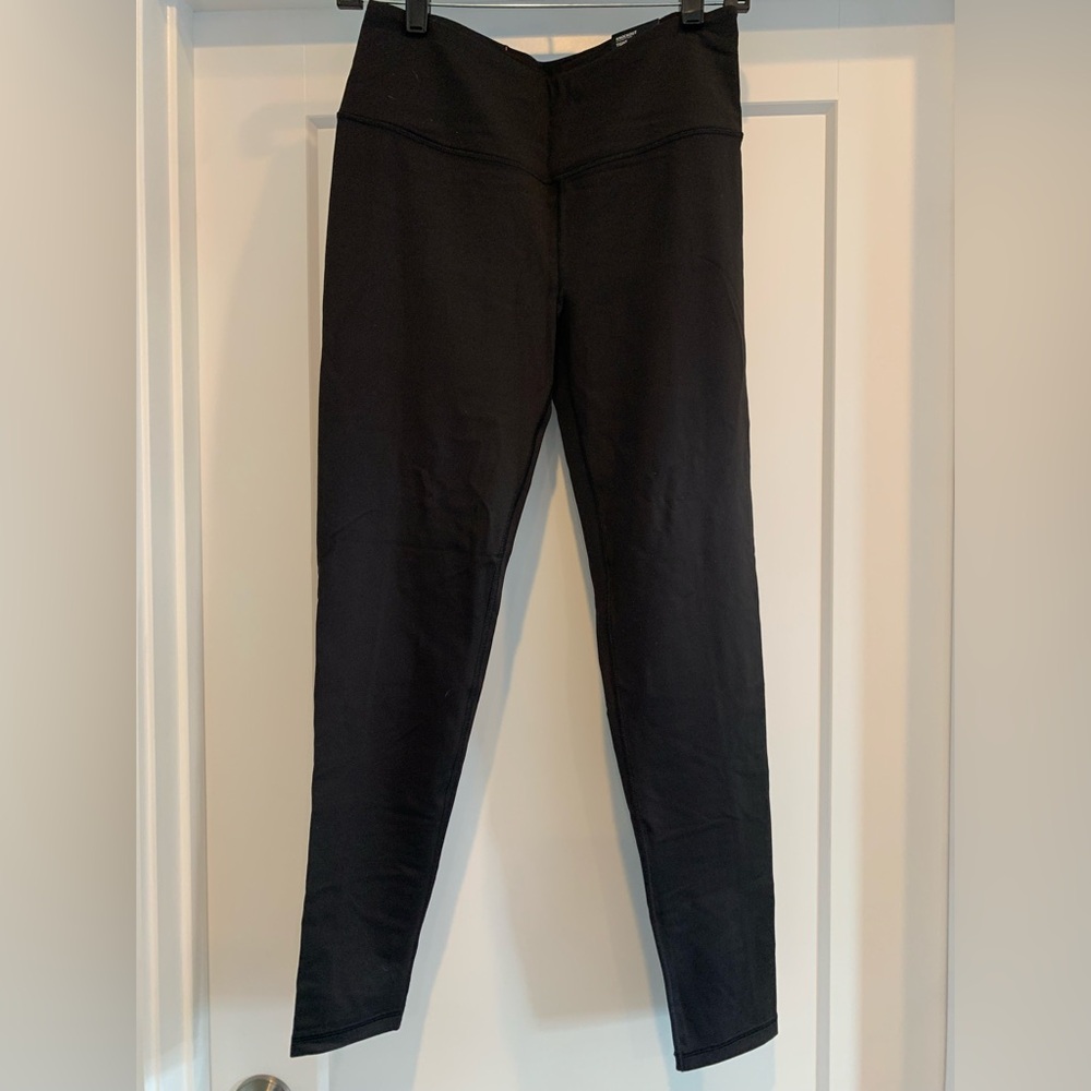 Victoria’s Secret Sport Knockout Tight, Medium, Black, NWT